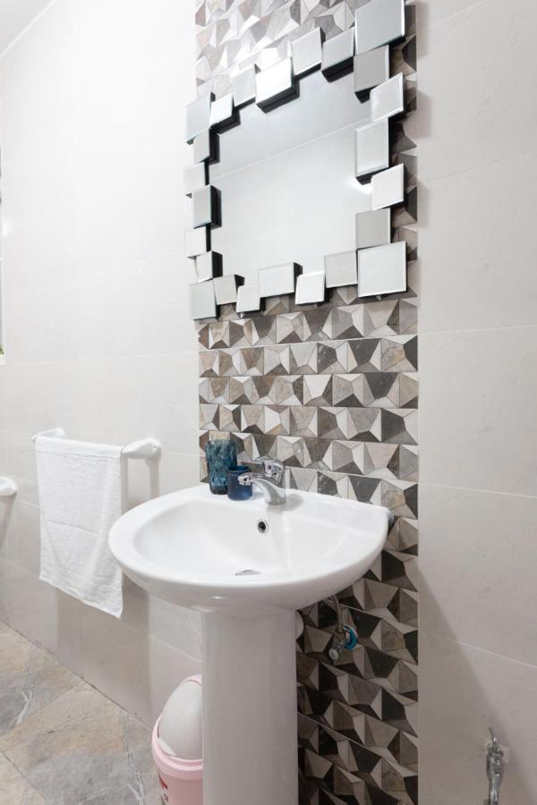 F3 Room 2, Private Room Two Single Beds Shared Bathroom Msida Zewnętrze zdjęcie
