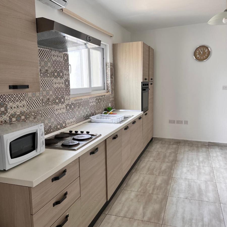 F3 Room 2, Private Room Two Single Beds Shared Bathroom Msida Zewnętrze zdjęcie